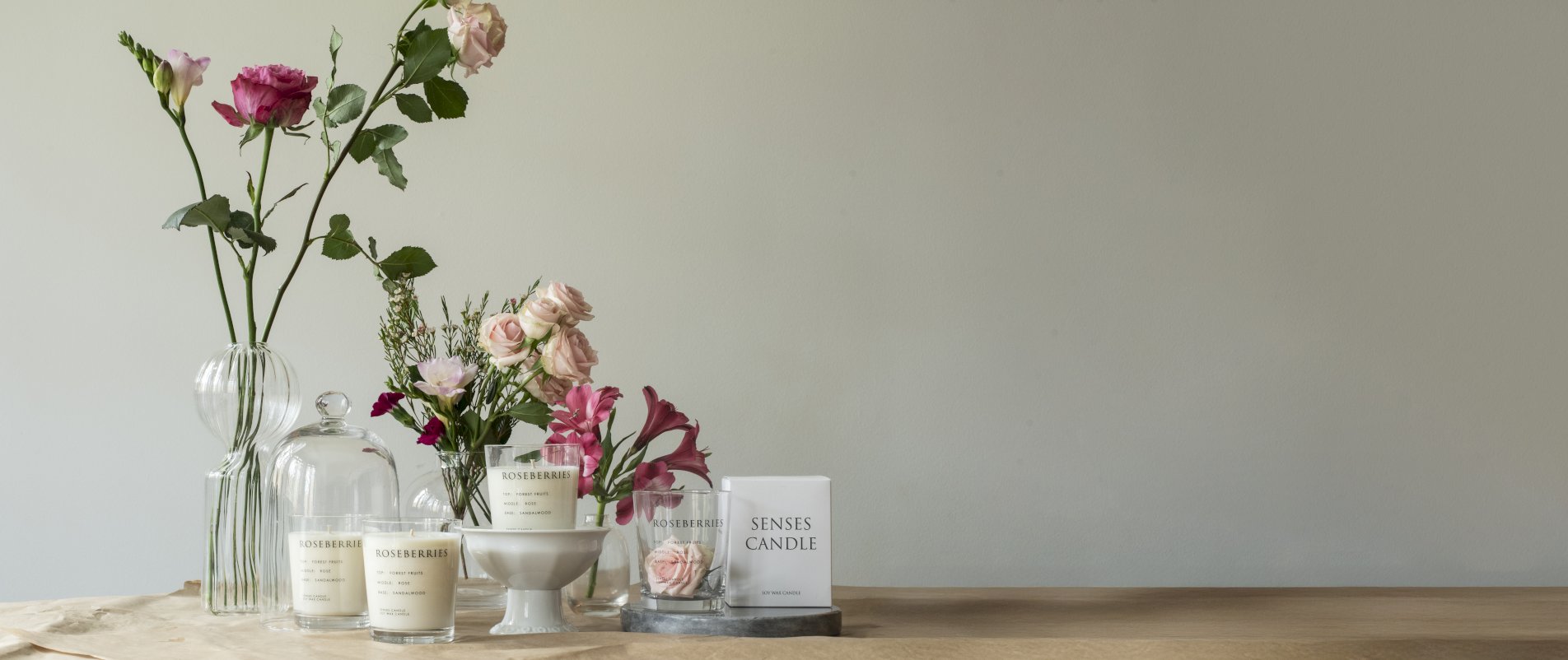 Świeca sojowa Roseberries Senses Candlecie